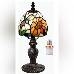Tiffany Style Dragonfly Lamp NWT